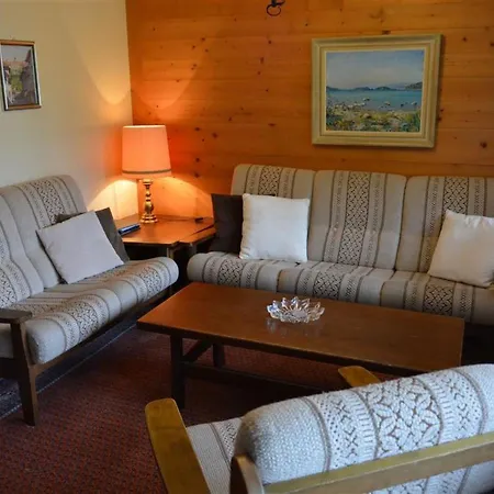 Daire Oberland Nr- 29 Appartement-fewo- Dusche Oder Bad- Wc 6-bettwohnung By Interhome